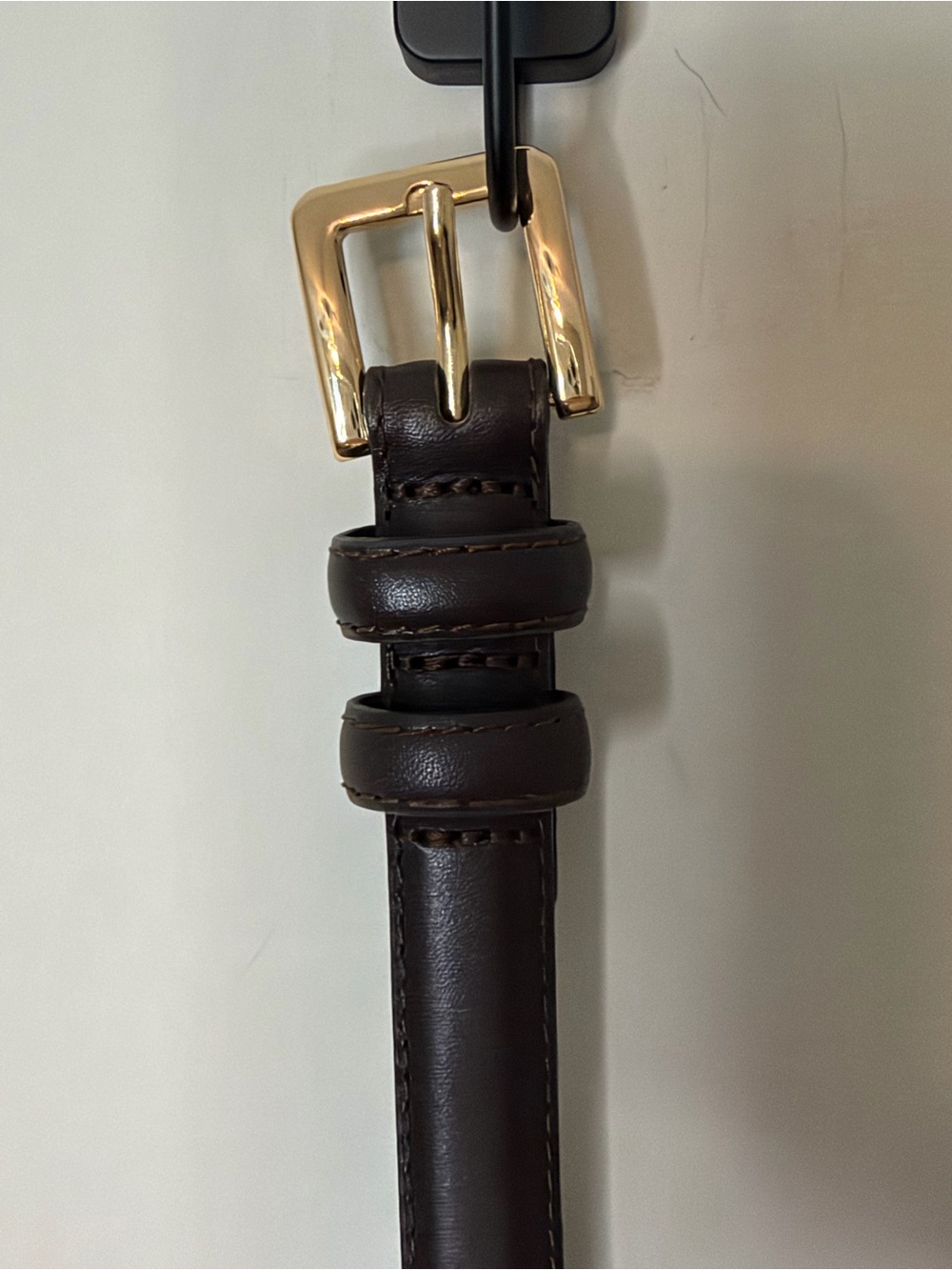 LOFT Rich Mocha Skinny Belt Gold Buckle Size Medium NWT